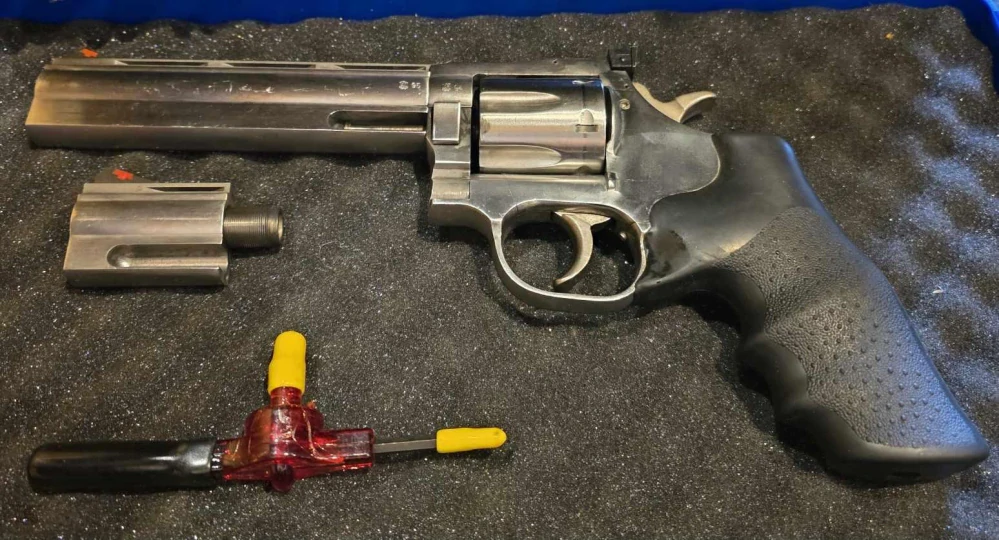 DAN WESSON  .517 .357 Magnum